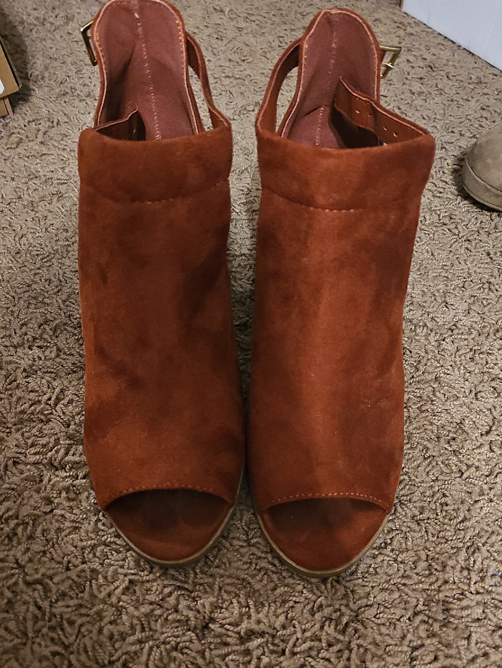Soda Open-Toe Suede Slingback Mules in Rust Brown